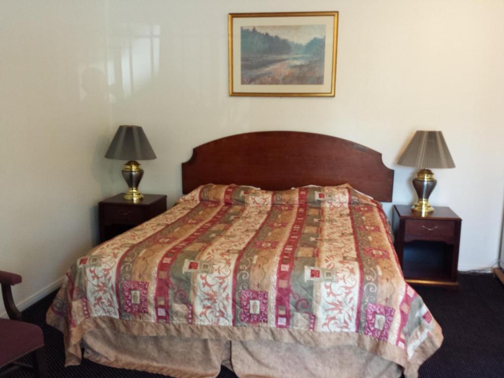 New Kansan Motel Rancho Cucamonga Room photo